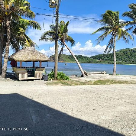 Jay Henry Transient Beach House, B Pagudpud, Blue Lagoon Beach ภายนอก รูปภาพ