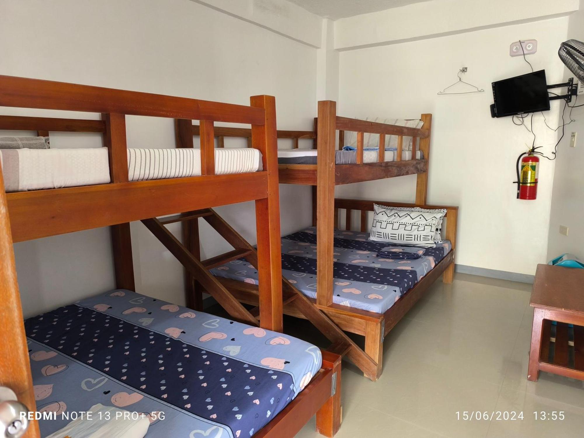 Jay Henry Transient Beach House, B Pagudpud, Blue Lagoon Beach ภายนอก รูปภาพ